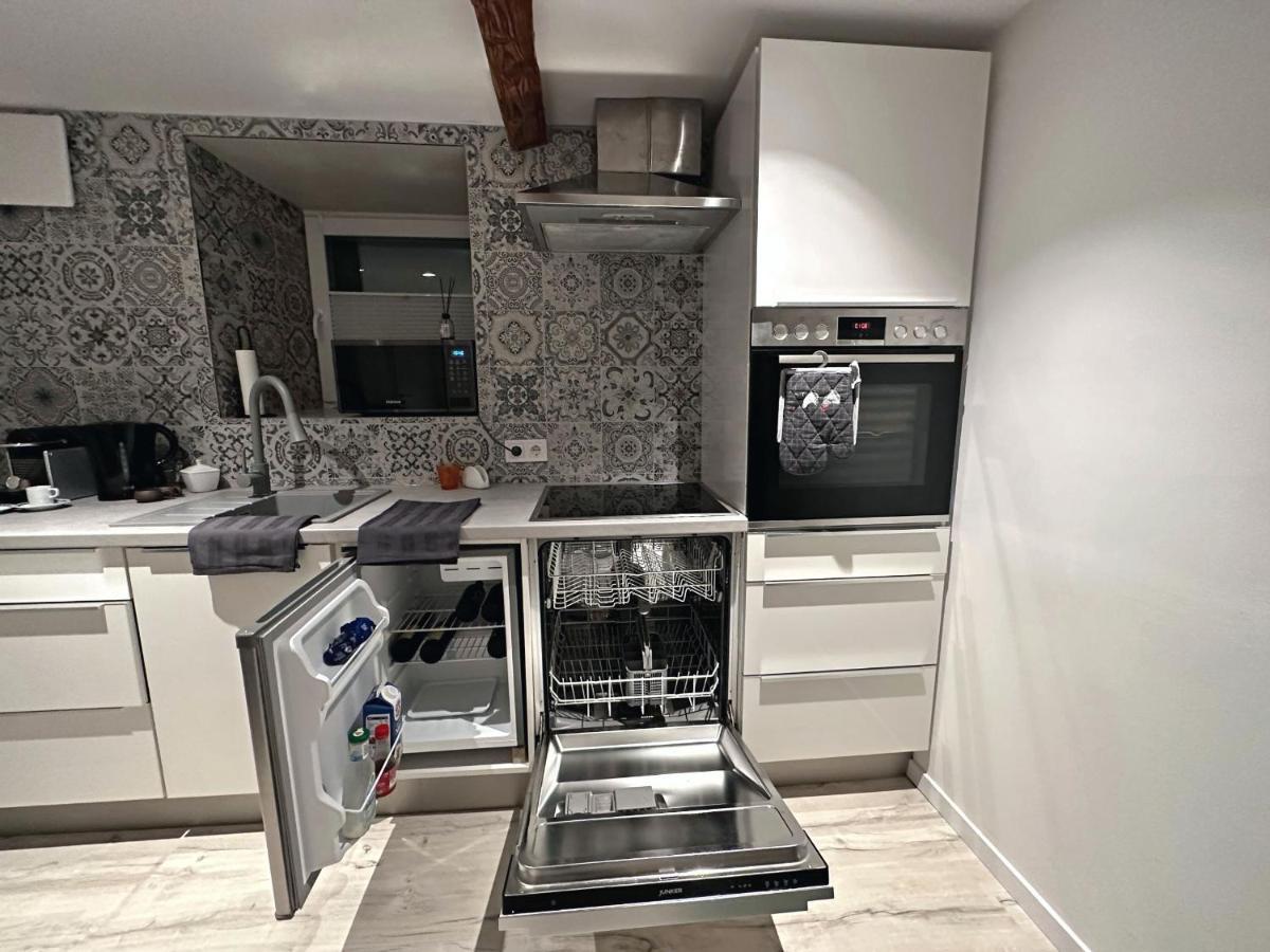 Jobelhome Alb Apartment Bad Urach Εξωτερικό φωτογραφία