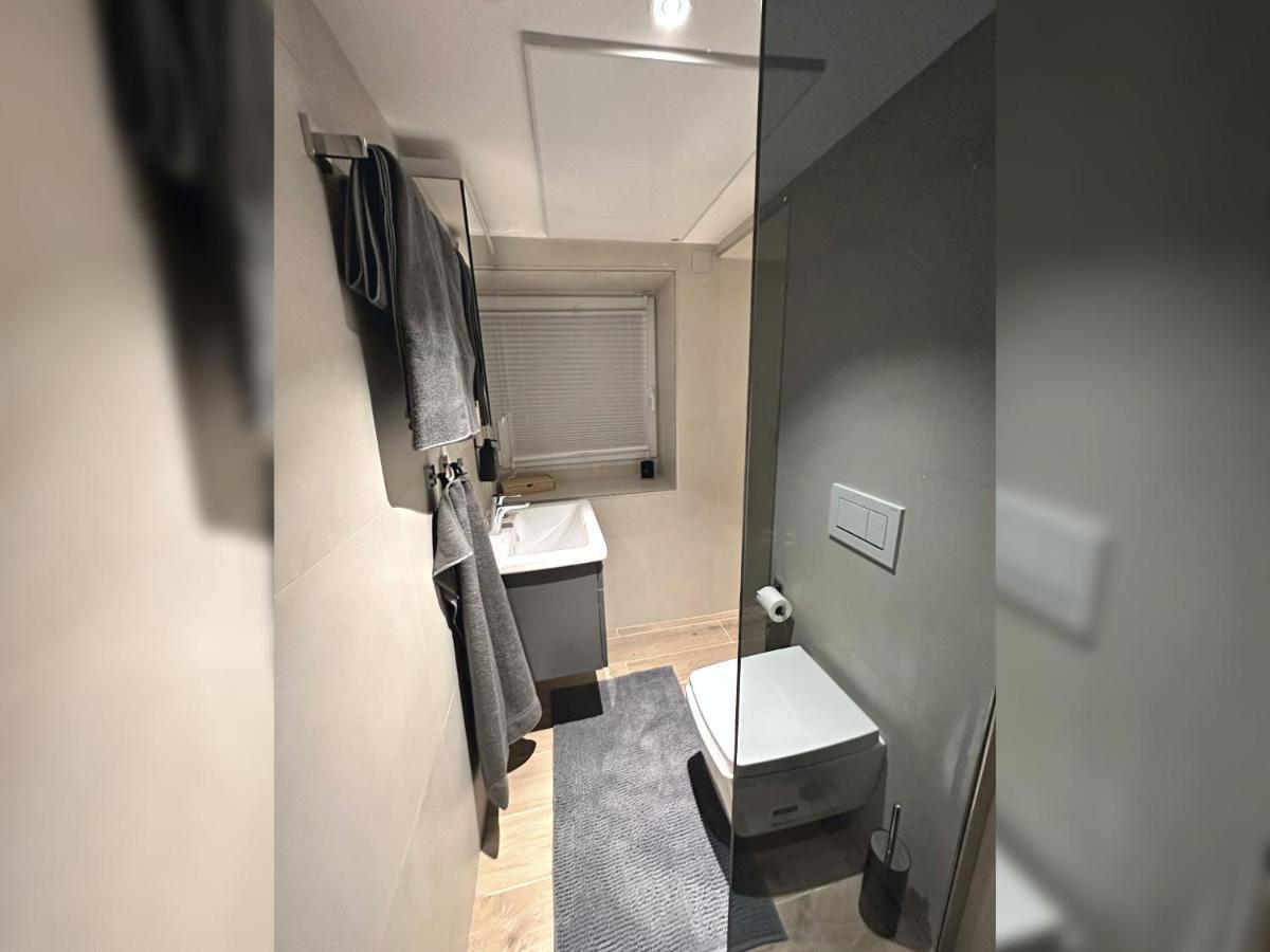 Jobelhome Alb Apartment Bad Urach Εξωτερικό φωτογραφία